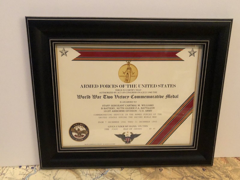 WORLD WAR II VICTORY COMMEMORATIVE MEDAL CERTIFICATE ~ Type 1 / Custom Printing