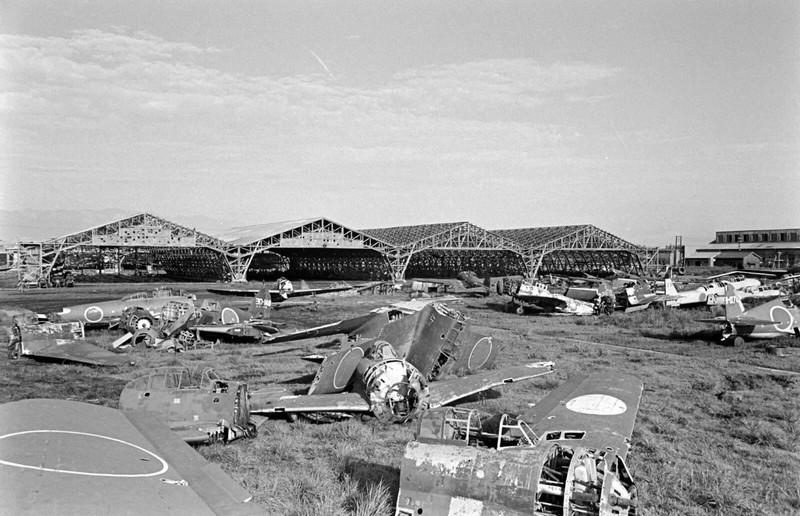 WW2 WWII Photo World War Two / Japanese Aircraft on Airfield in Japan 1945