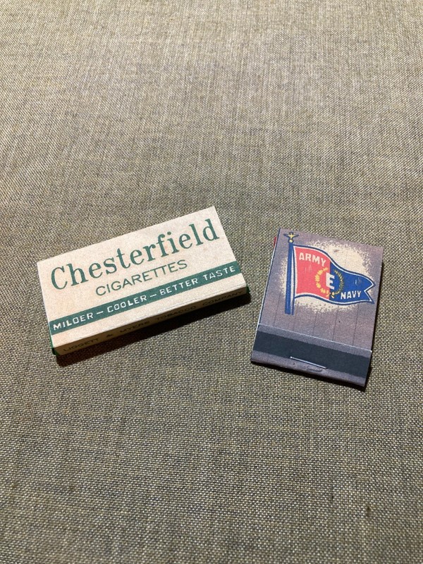 WWII US Army USMC K-Ration Small Chersterfield empty box & patriotic match book