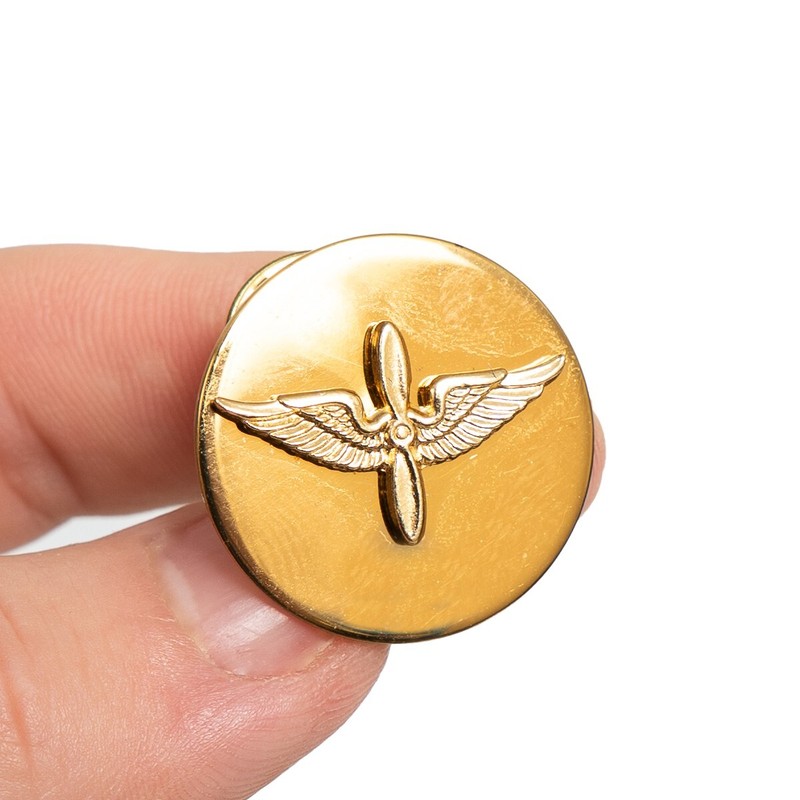 Reproduction WW2 US Air Crew Pilot Collar Discs - Aviation- Pair- US Army gallery