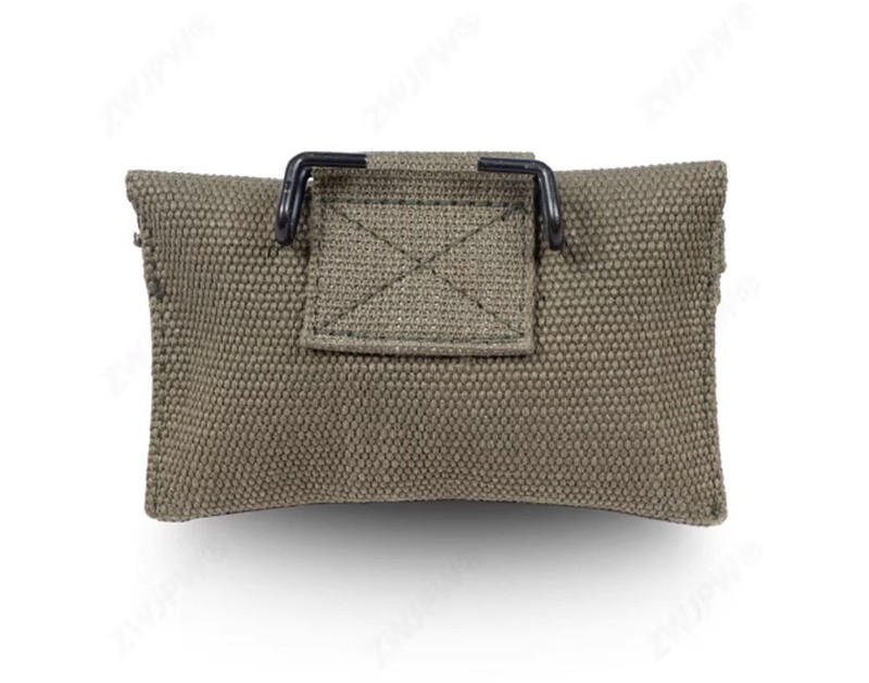 WWII U.S. M1942 First Aid Kit With Hook Bag Pouch-1409 gallery