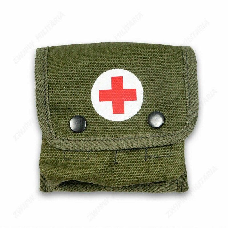WW2 US ARMY USMC JUNGLE FIRST AID POUCH WITH HOOK RED CROSS POUCH KIT