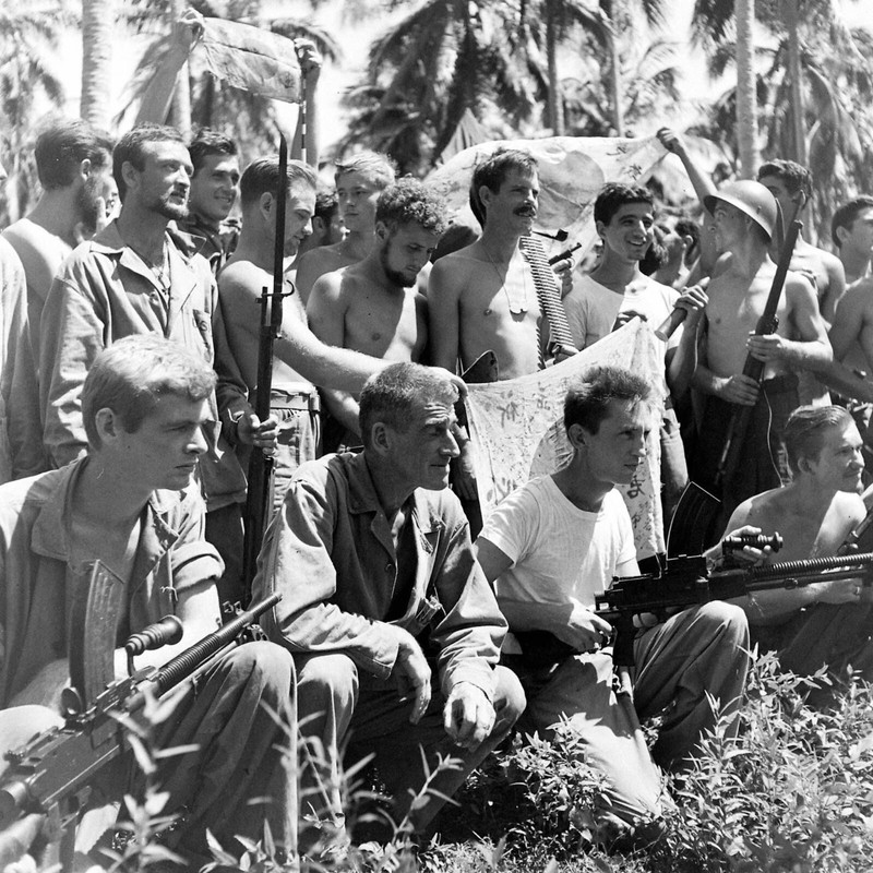 WW2 WWII Photo World War Two / US Marine Raiders Souvenirs Guadalcanal 1942 USMC