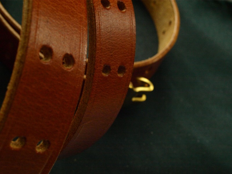 UNMARKED SUPER PREMIUM DRUM DYED M1907 LEATHER SLING WITH BRASS GI/CURVED HOOKS gallery