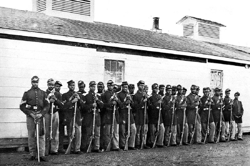 Black soldiers of the Union during the U.S. Civil War in 1865, Photo8.5×11 .