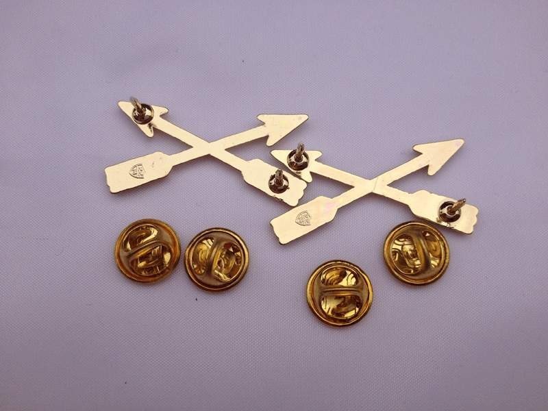 WW2 US Army Special Forces Military Lapel Pin Hat Pin - US064 gallery