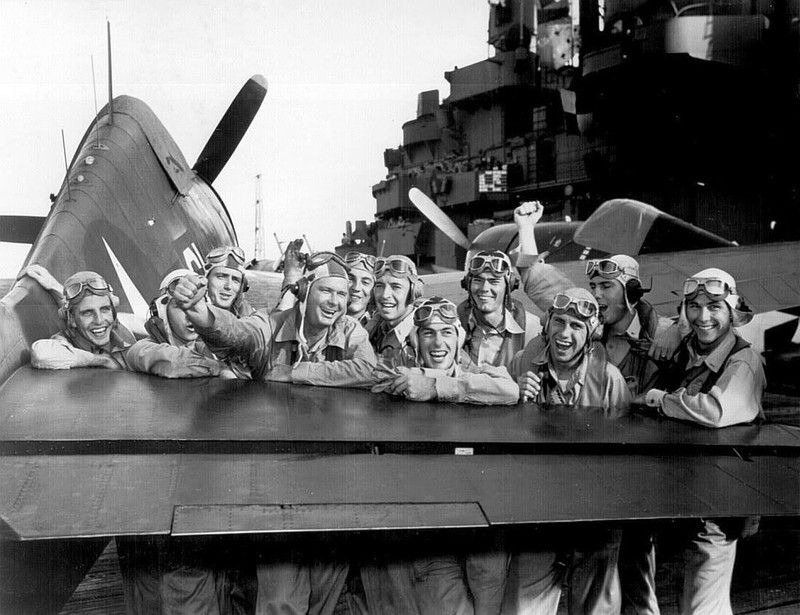 WWII Photo US Navy Pilots on USS Lexington 1943 World War 2 WW2 / 7074