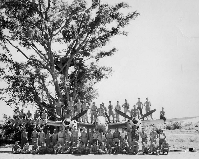 Recon Squadron with P-38 Lightning in Philippines WWII WW2 8×10 Photo 23b