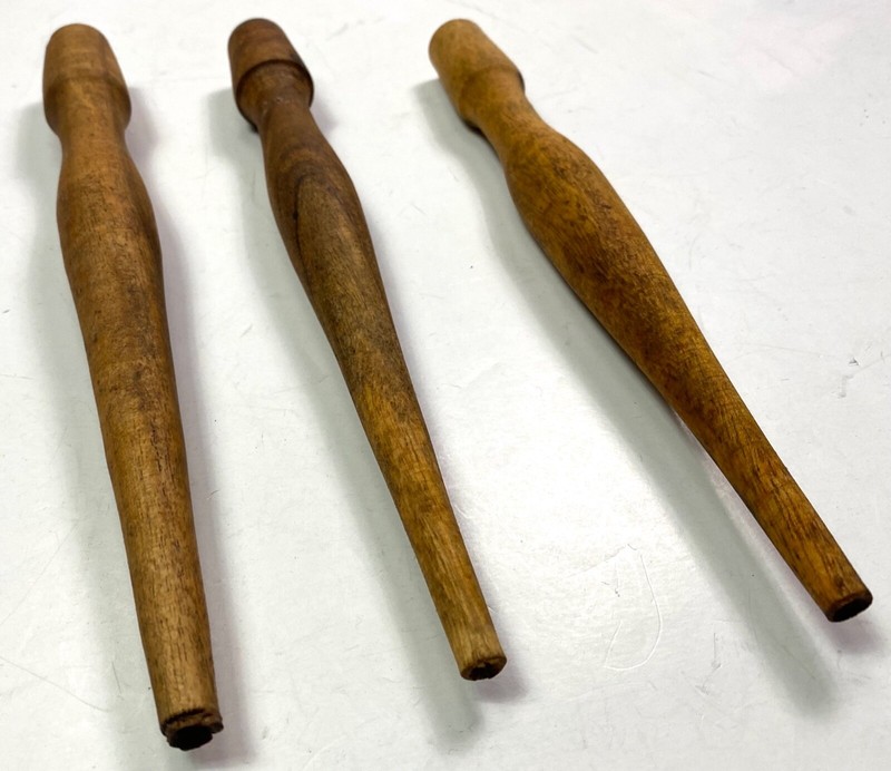 WWII US M1938 SHELTER HALF TENT STAKES SPIKES LOT OF 3 gallery