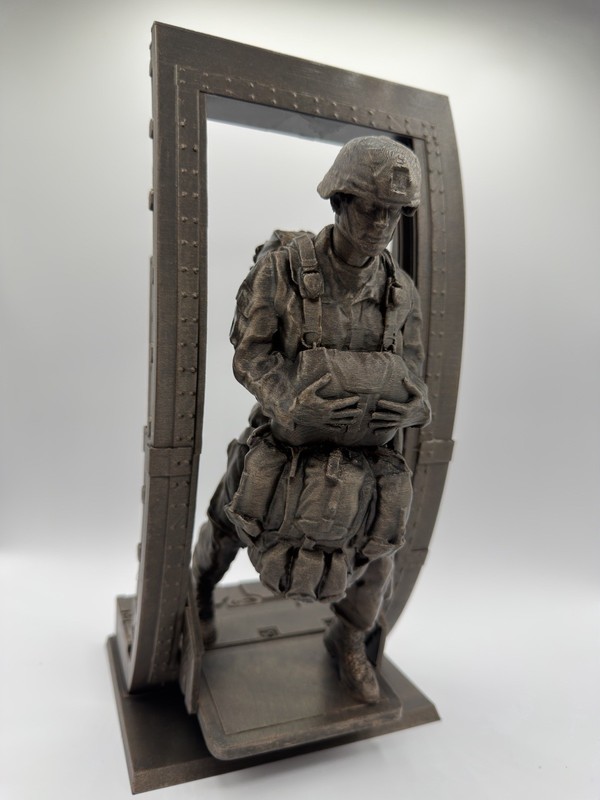 3D Printed US PARATROOPER Statue Exiting An Aircraft Door Airborne gallery
