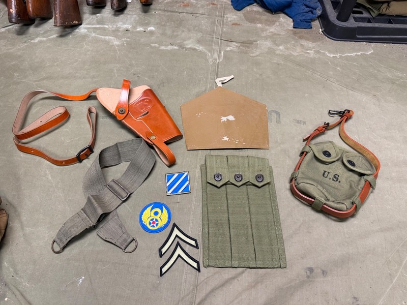 WWII US ARMY GREASE GUN, RIFLE, AMMO BELT, .45 HOLSTER,, CANTEEN COVER LOT
