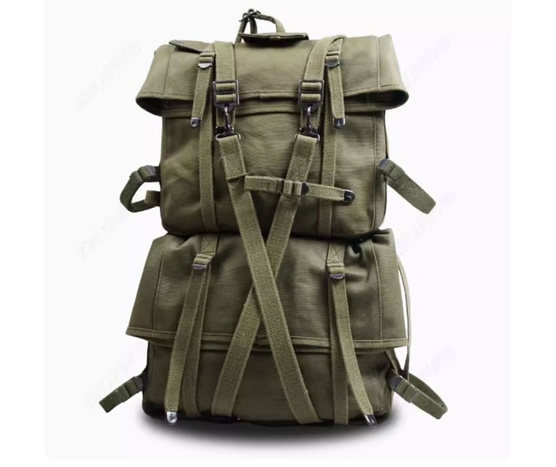 A Set World War II US Army M1944 Field Pack Backpack Strap Bag-1373