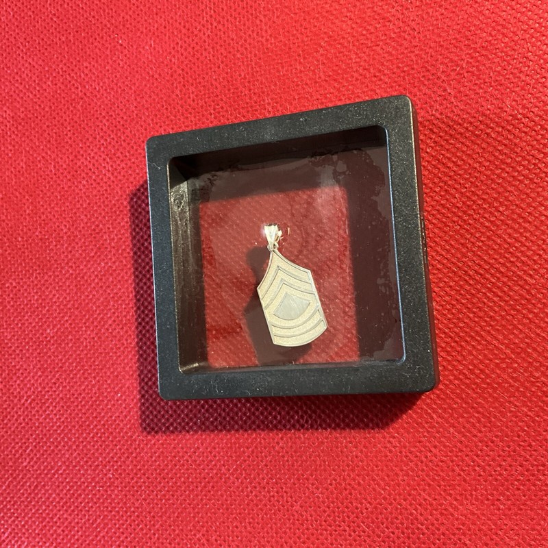 Silver .925 Army Master Sergeant Pendant Engraved gallery