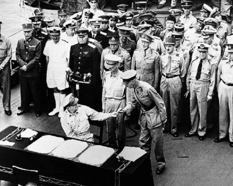 Japan Signing Surrender USS Missouri 8″x 10″ WW II WW2 Photo Picture