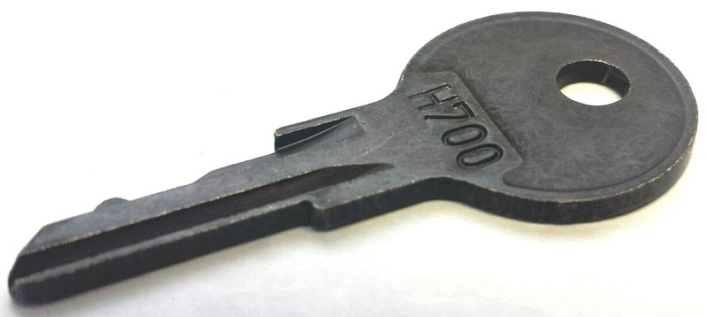 WWII Dodge willys MB ford GPW ✅ (qt3 A2518) 3 Keys for Ign Glove & Tool Box H700 gallery