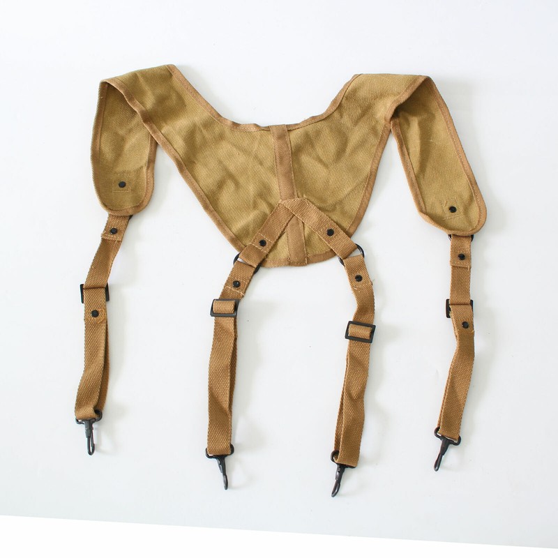 WW2 US Individual Medic Combat Field Kit Bags Suspenders Cantles Equipment SET gallery