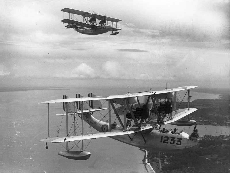 WW2 WWII Photo World War Two / British RAF Supermarine Southampton in Flight