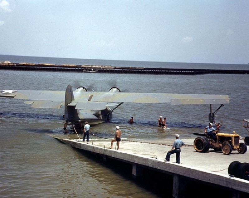 US Navy Consilidated PBY Catalina Flying Boat 8x10 WWII WW2 Air Craft Photo 719