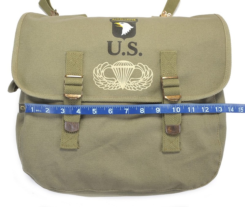 US WW2 101st Airborne Musette Bag with Shoulder strap OD marked JT&L 1944 gallery