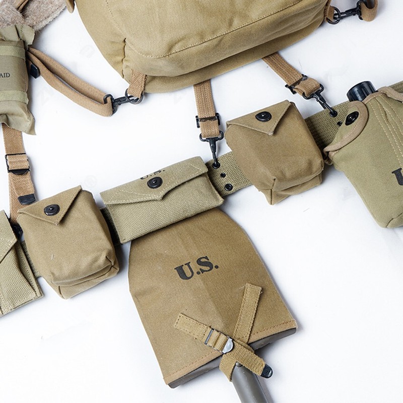 WW2 US ARMY SOLDIER EQUIPMENT COMBINATION M36 BAG X-STRAPS BELT T-SPADES SET gallery