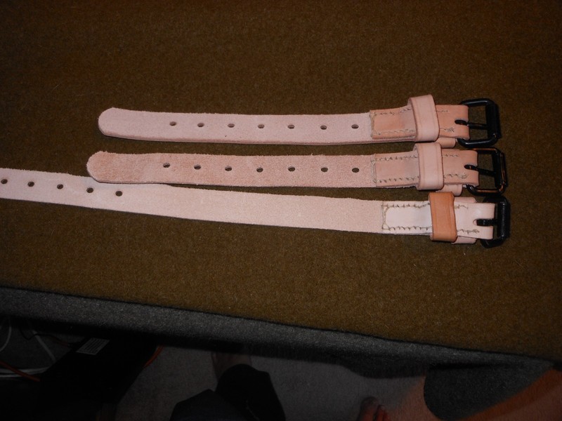 Set of 3 leather straps for Early War Pioneer Tool Rack, US, WWII, Made in AL gallery