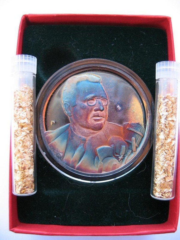 1+.OZ.999 FRANKLIN D ROOSEVELT SILVER COIN WWII DEC 7 1941 PEARL HARBOR + GOLD gallery