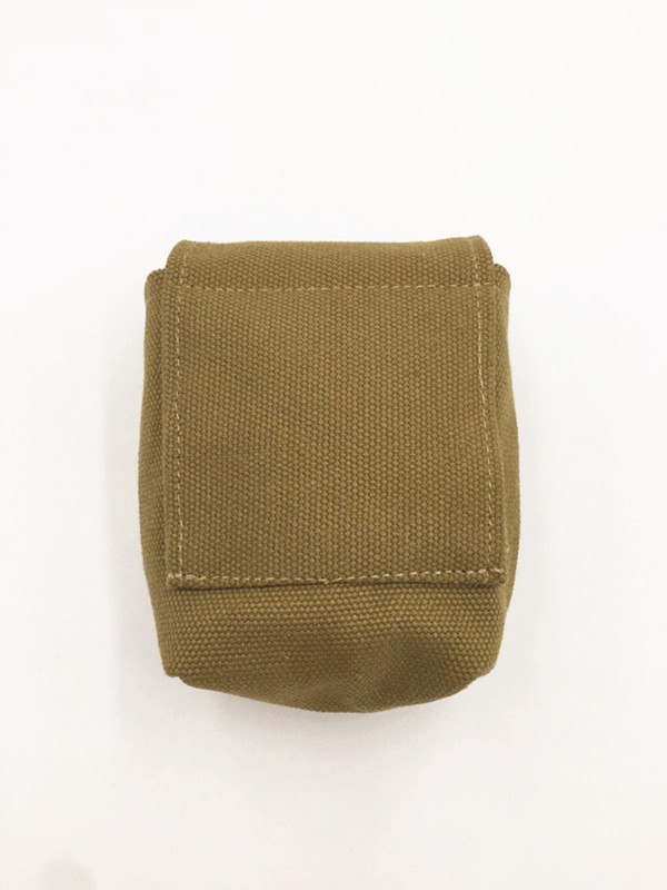 WW2 US ARMY SOLDIER EQUIPMENT COMBINATION M36 BAG X-STRAPS BELT T-SPADES SET gallery
