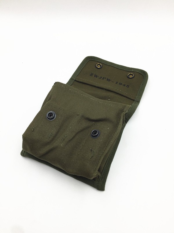 US ARMY M2 JUNGLE FIRST AID KIT POUCH M1945 OUTDOOR FIELD FIRST-AID KIT WithHooK gallery