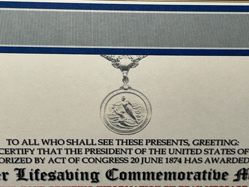 SILVER LIFESAVING MEDAL COMMEMORATIVE MEDAL CERTIFICATE ~ W/PRINTING T-1 gallery