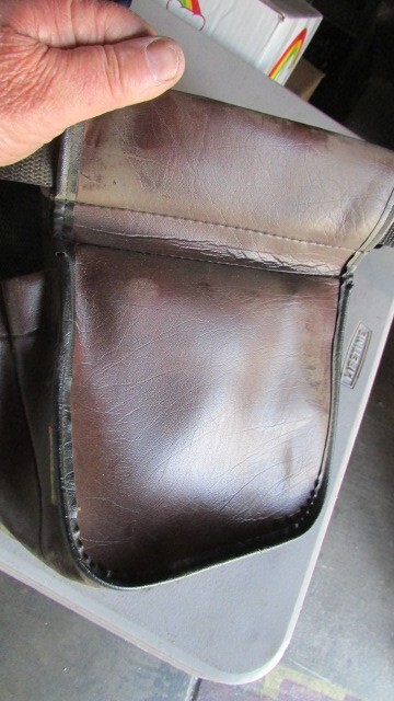 VINTAGE POUCH BAG gallery