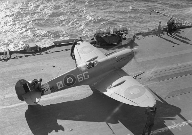WW2 WWII Photo World War Two / Royal Navy Supermarine Spitfire Carrier Takeoff