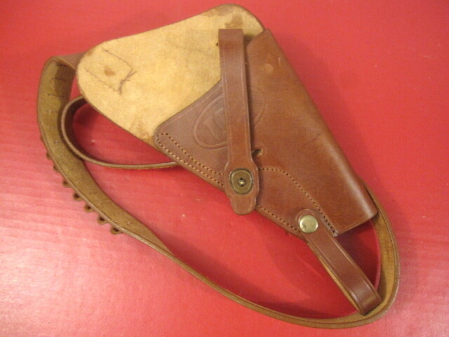 WWII US Army M3 Leather Shoulder Holster S&W .38 Victory Revolver w/Loop – Repro