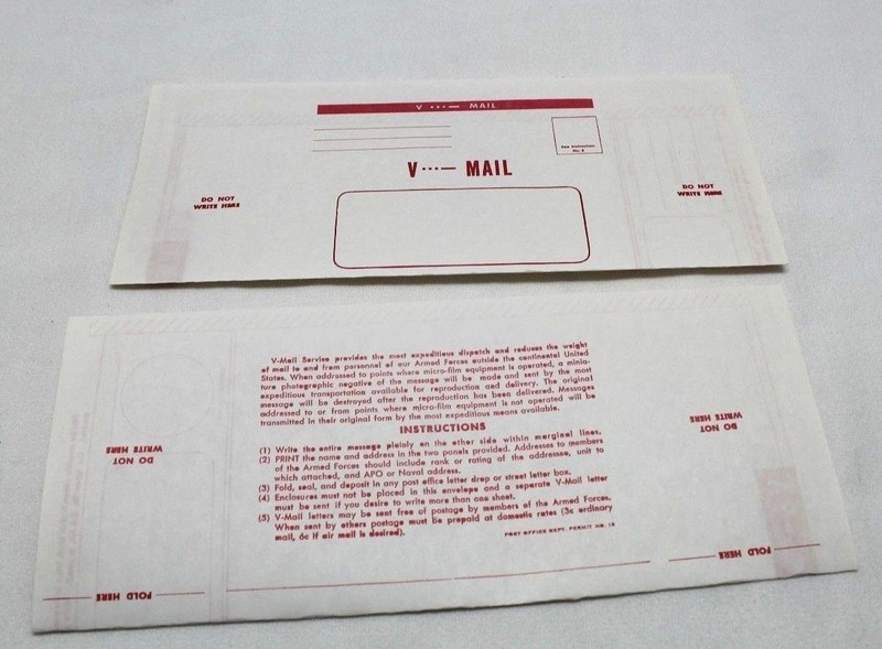 US WWII V Mail red and white stationary pages set of 24 Repro Z2208 gallery