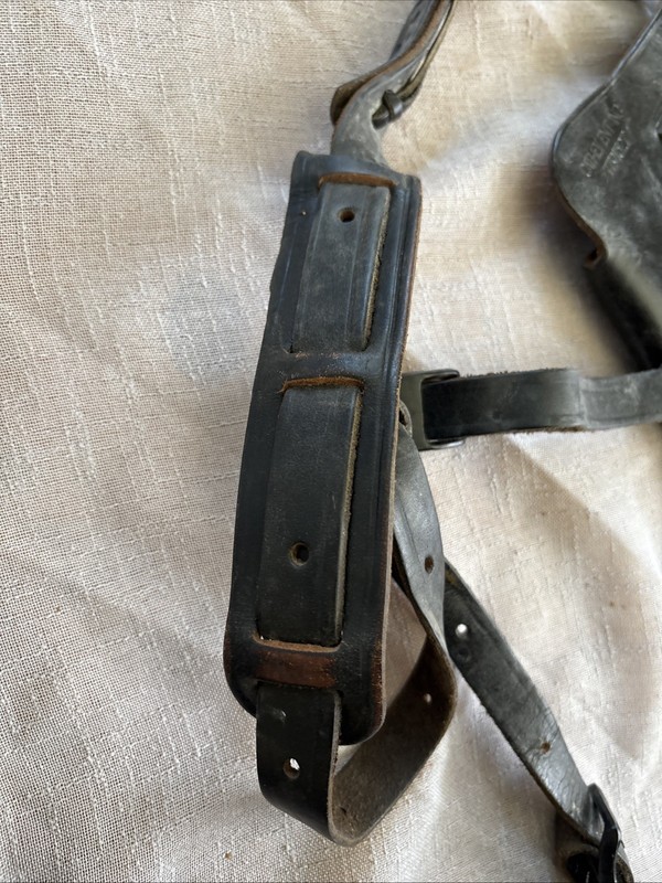 U.S. WWII Colt 45 M-7 Shoulder Holster gallery