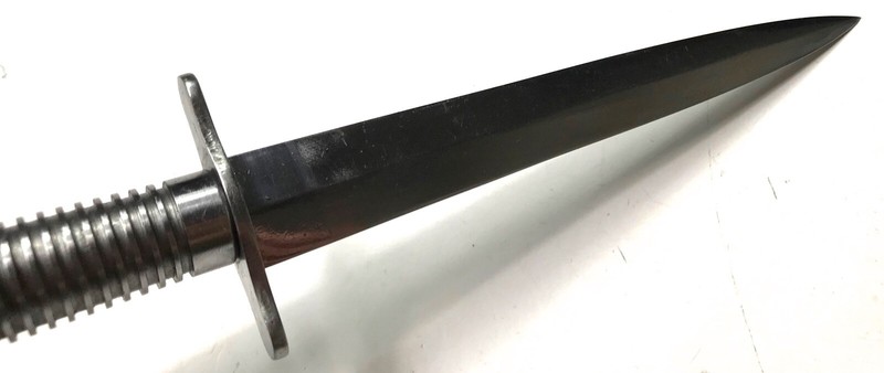 WWII BRITISH & US ARMY FAIRBAIRN SYKES COMMANDO FIGHTING KNIFE & SCABBARD gallery