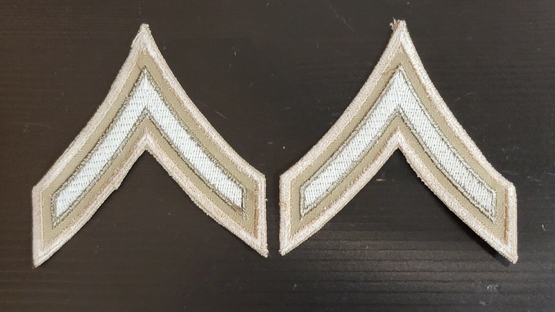 Reproduction WW2 US Army Private Chevrons Rank Pair Tan Khaki  016 gallery