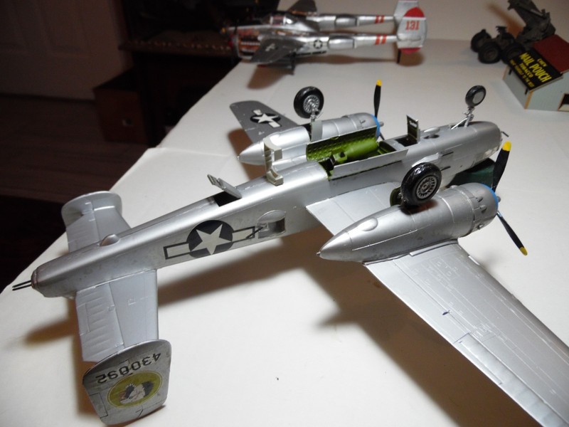 1:48 WW-II B-25 MITCHELL TACTICAL BOMBER AIR CRAFT/PRO BUILT gallery