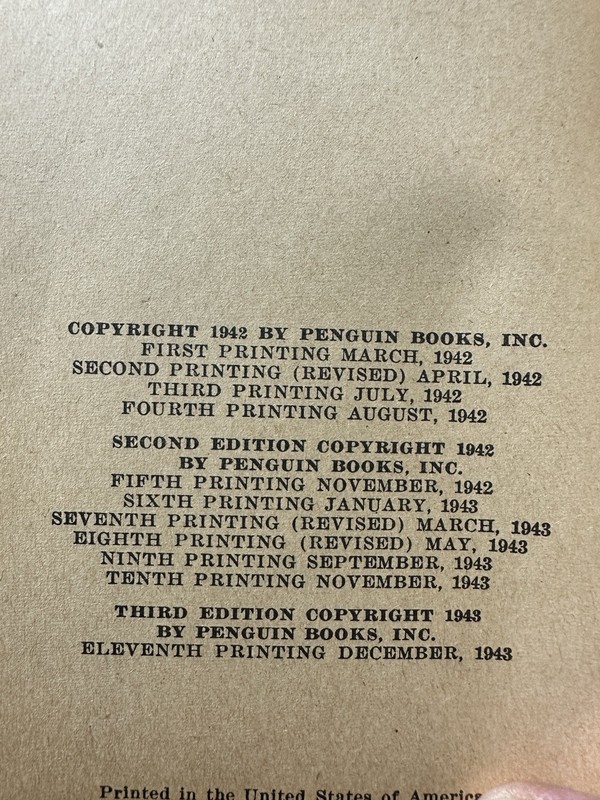 "WHATS THAT PLANE" A BOOK SHOWING PRACTICAL IDENT. OF MOST PLANES IN WW II gallery