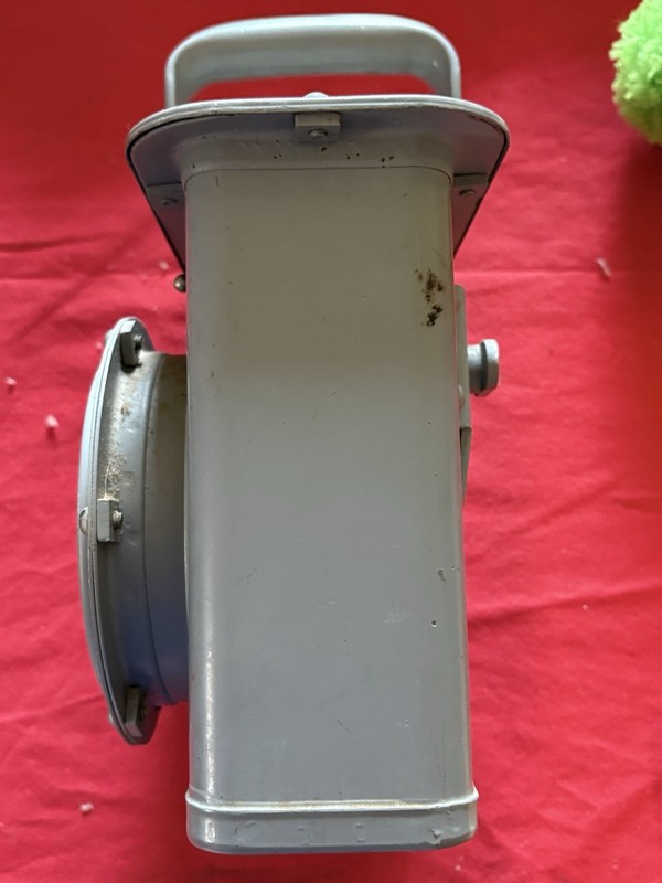 WWII U.S. Navy Battle Lantern 5293-L-5 TYPE J-I DELTA ELECTRIC USA gallery
