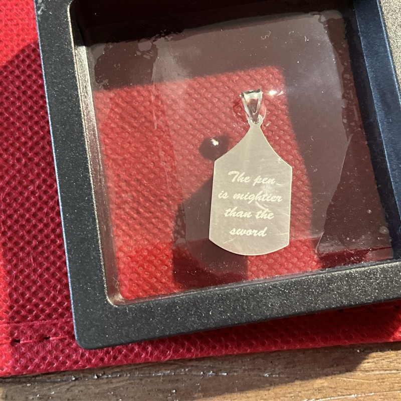 Silver .925 Army Master Sergeant Pendant Engraved gallery