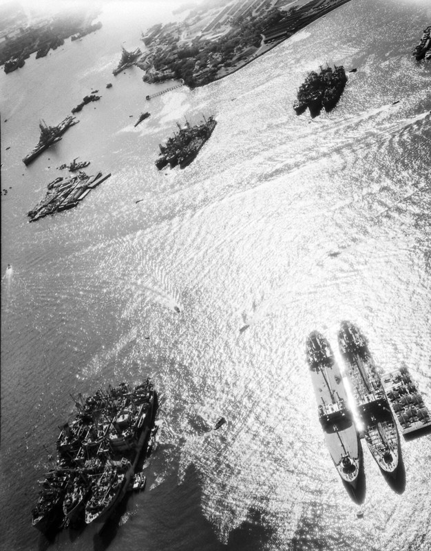 WW2 WWII Photo World War Two / Pearl Harbor Hawaii Aerial View Late 1944