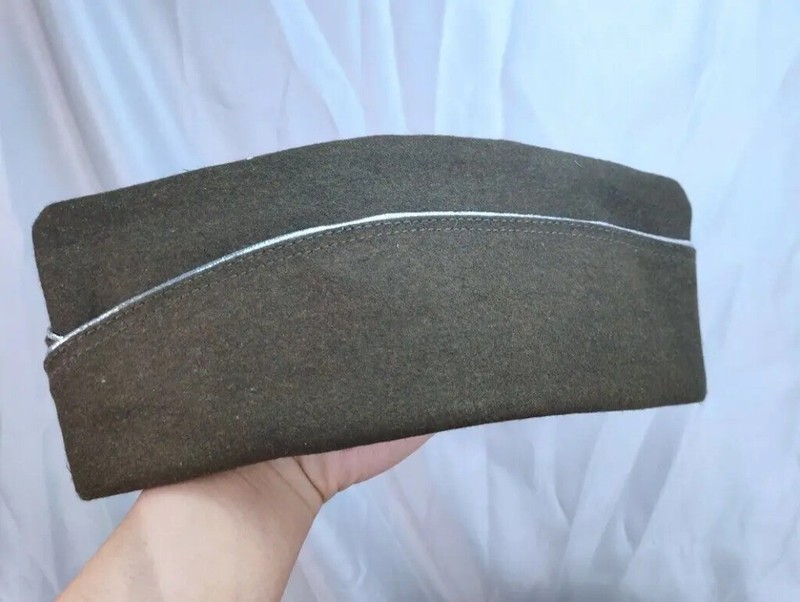 WW2 US AIRBORNE PARATROOPER OD WOOL GARRISON CAP L ONLY gallery