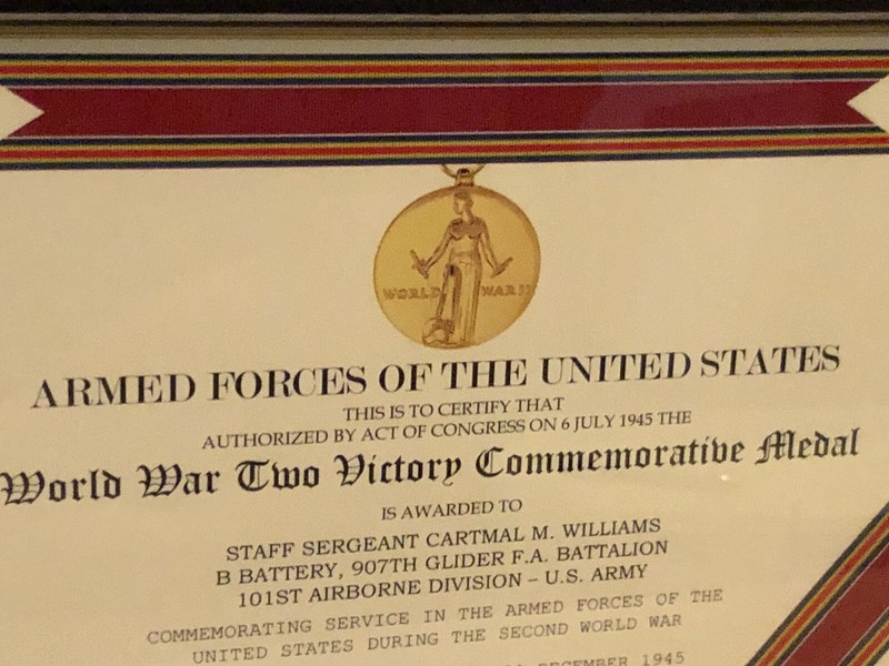 WORLD WAR II VICTORY COMMEMORATIVE MEDAL CERTIFICATE ~ Type 1 / Custom Printing gallery