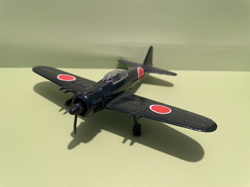 Japanese Zero A6M5 Japanese Fighter Airplane - Damaged Propeller - USED gallery