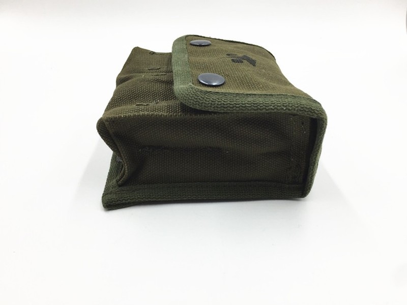WWII WW2 US Army USMC Military Jungle First Aid Pouch Kit With Hook gallery
