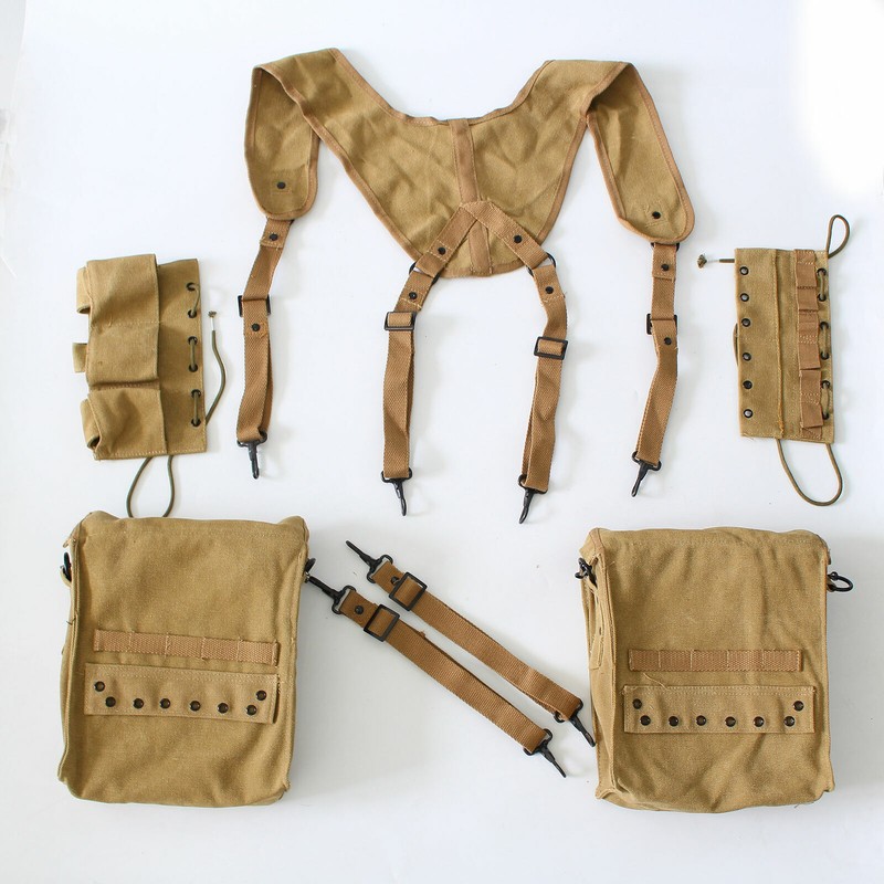 WW2 US Individual Medic Combat Field Kit Bags Suspenders Cantles Equipment SET gallery