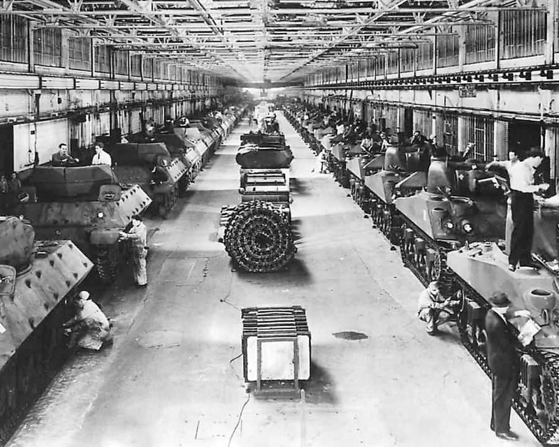 M10 M4 Tanks On Production Line At Ford Plant 1943 WWII WW2 8×10 Photo 910c