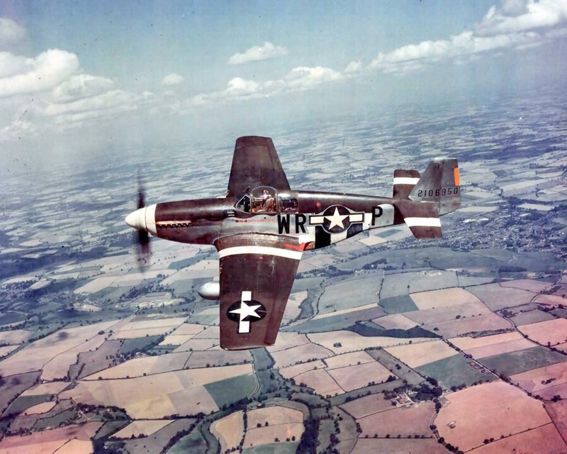 North American P-51 Mustang World War II WWII WW2 8×10 Color Photo 426c
