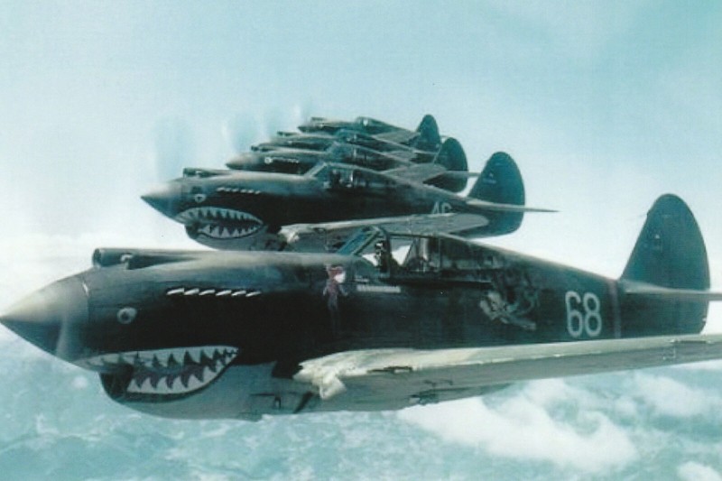 WW II Usa Photo — P-40 Warhawk – Flying Tigers
