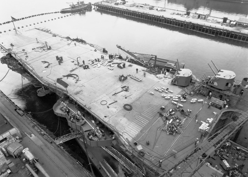 WW2 WWII Photo World War Two / USS Saratoga CV-3 Puget Sound Navy Yard May 1942
